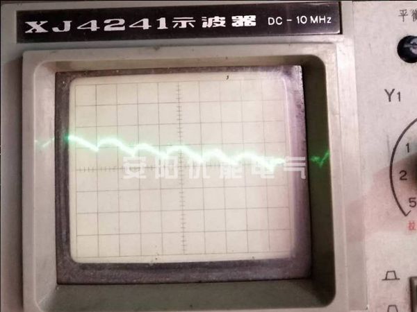 恒功率12脈波直流電源工作測(cè)試中